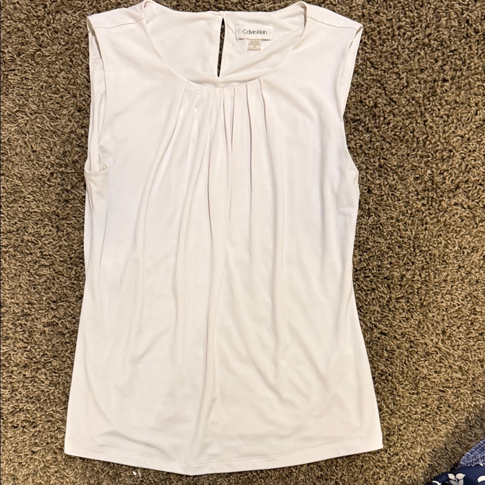 Calvin Klein Women's Cream Sleeveless Blouse